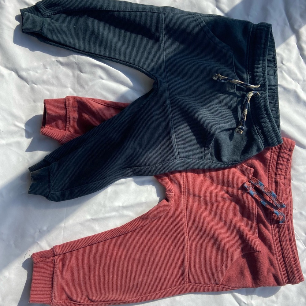 2 Little Boy’s Joggers {The RhyT Way To Fall 🐿🍁🍂}